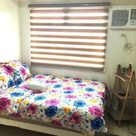 Апартаменты Booker Com In Mandaluyong Манила Экстерьер фото